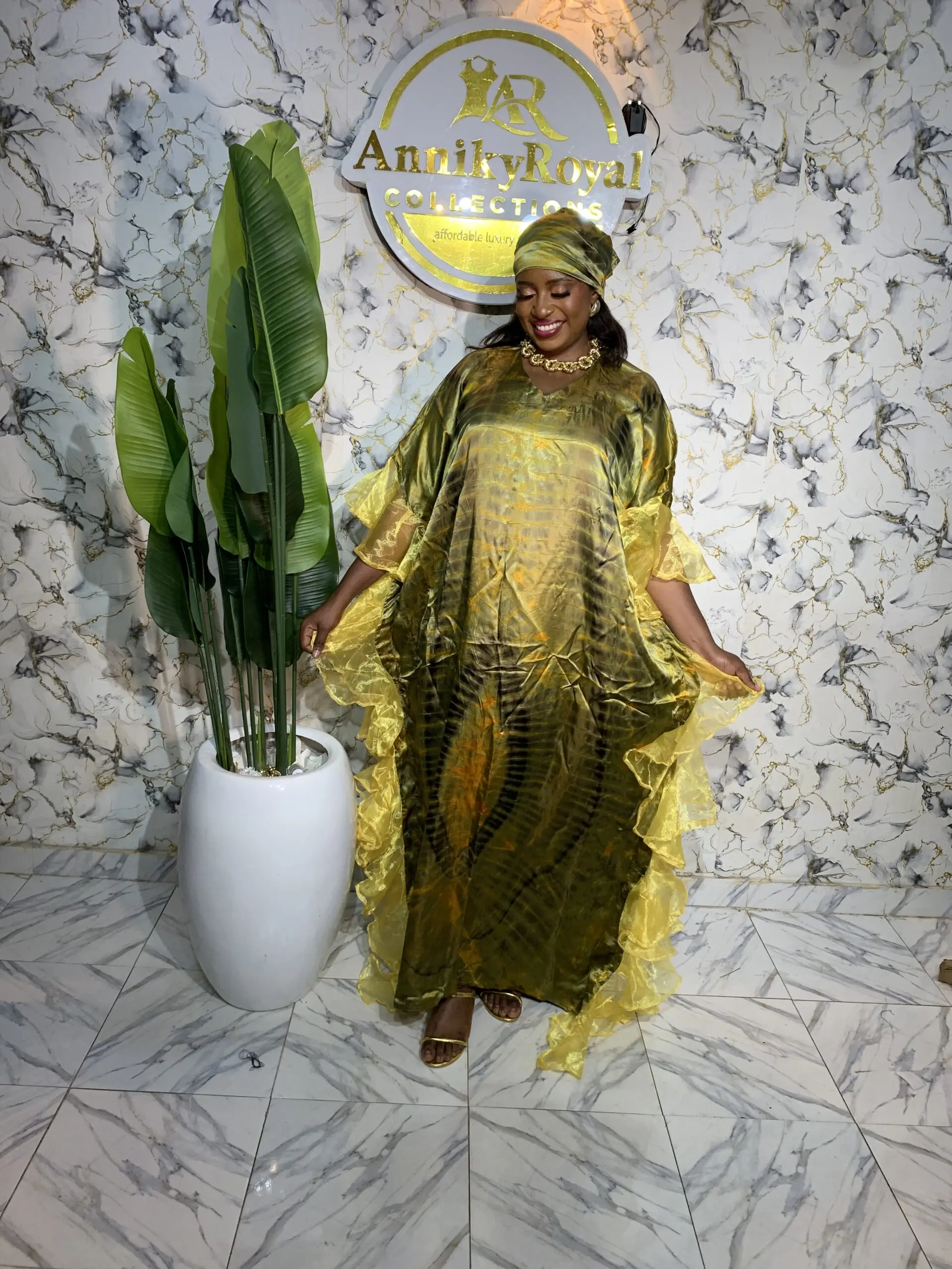 SUSAN ADIRE SLIK GOWN 001